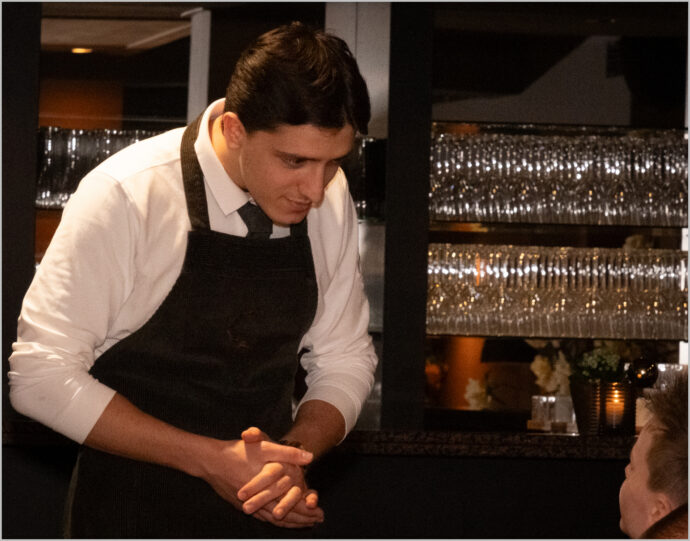 Foto van feest tijdens jubileum in Apeldoorn, vastgelegd door fotograaf Peter Polman.